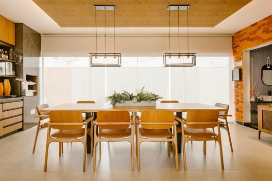 A kitchen with a dining room table