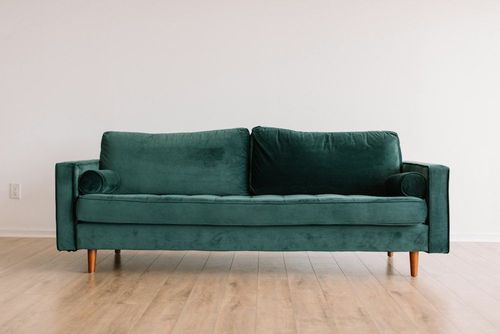 Sofas & Sectionals